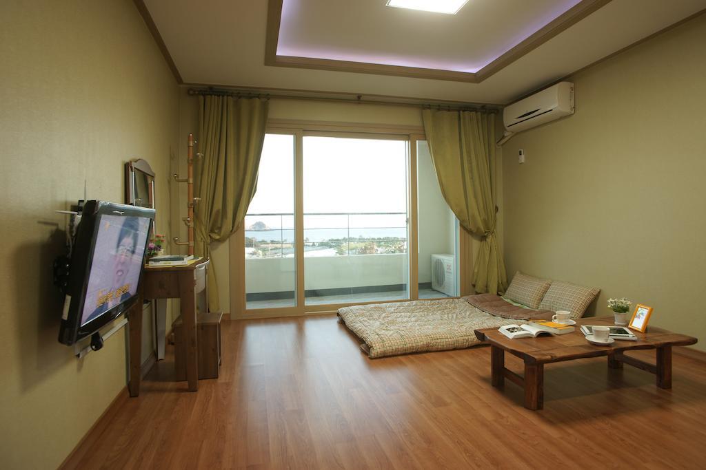 Jeju Bada Wi Olle Pension Seogwipo Chambre photo